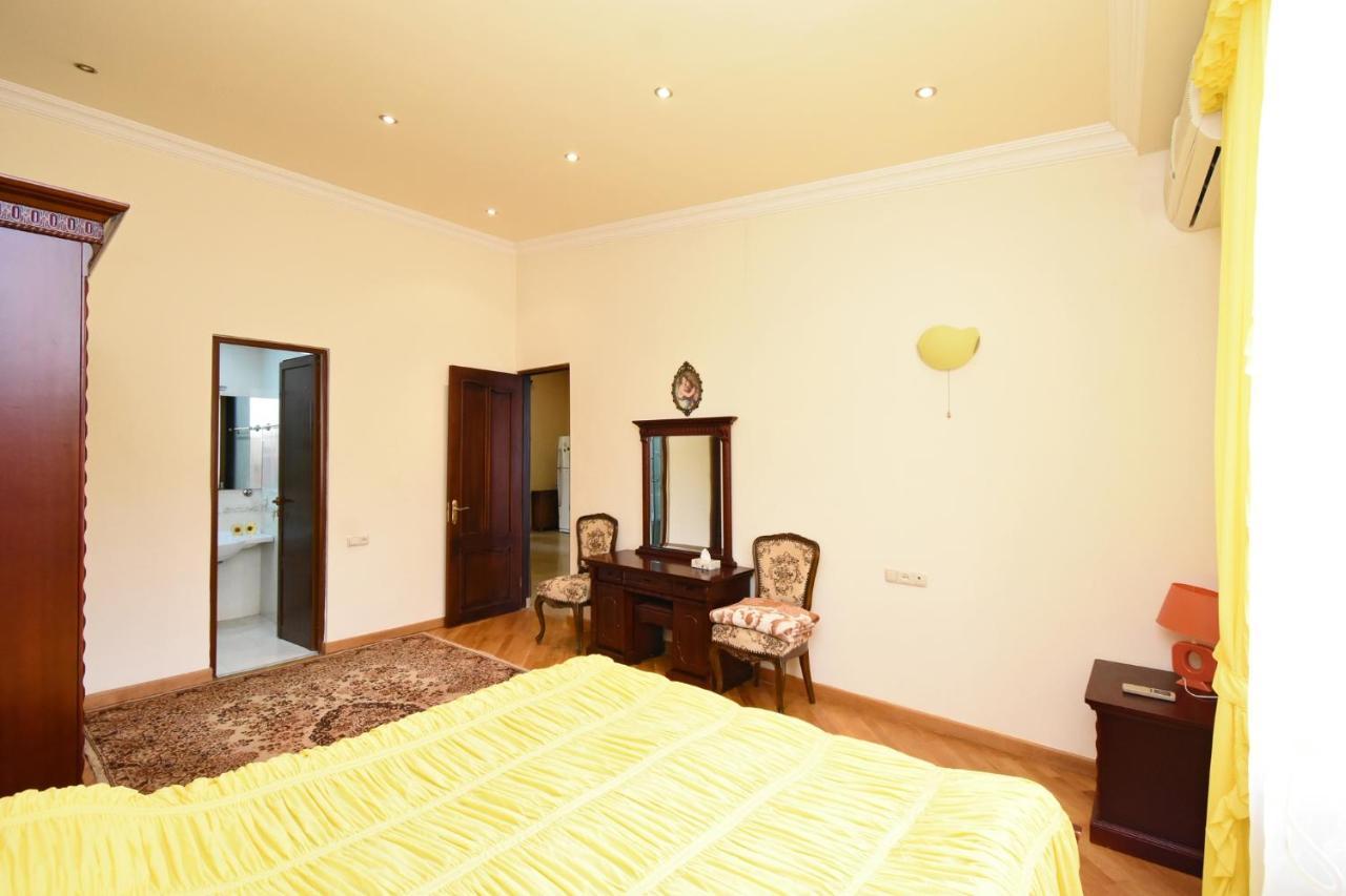 Guest House เยเรวาน ภายนอก รูปภาพ